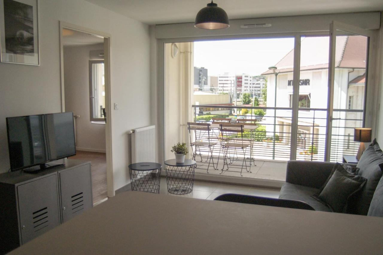 Villa Camilia - 2 Rooms Balcony Garage In Downtown آنسي المظهر الخارجي الصورة